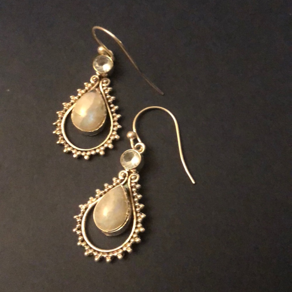 Rainbow Moonstone with sky blue topaz set in 925
